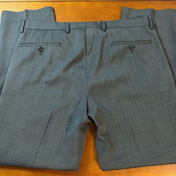 Michael Kors Men's Classic Fit Charcoal Gray Flat Front Dress Pants Size 34 x 30 - Picture 7 of 9